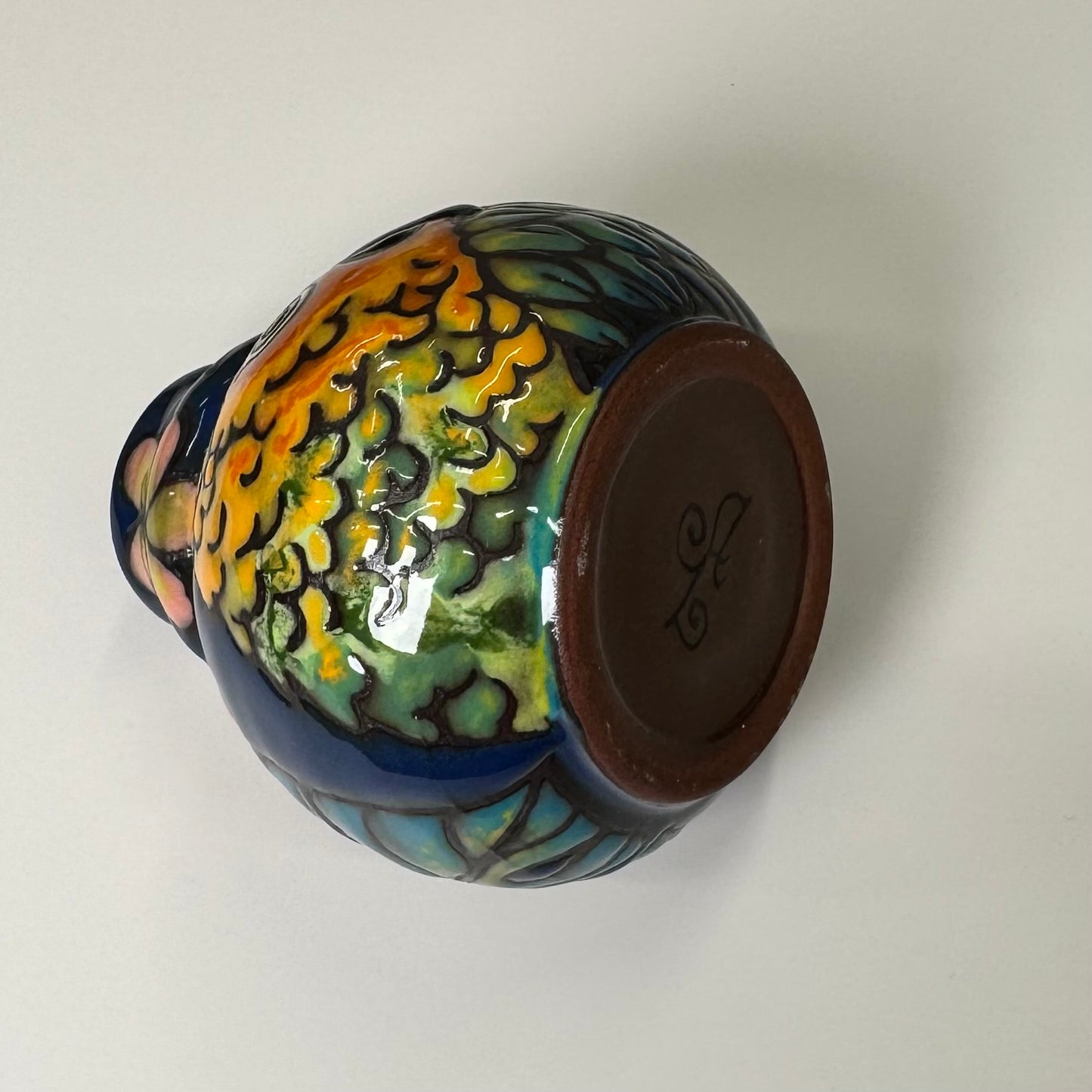 Cuerda Seca Parrot Mini Vase- Red Stoneware