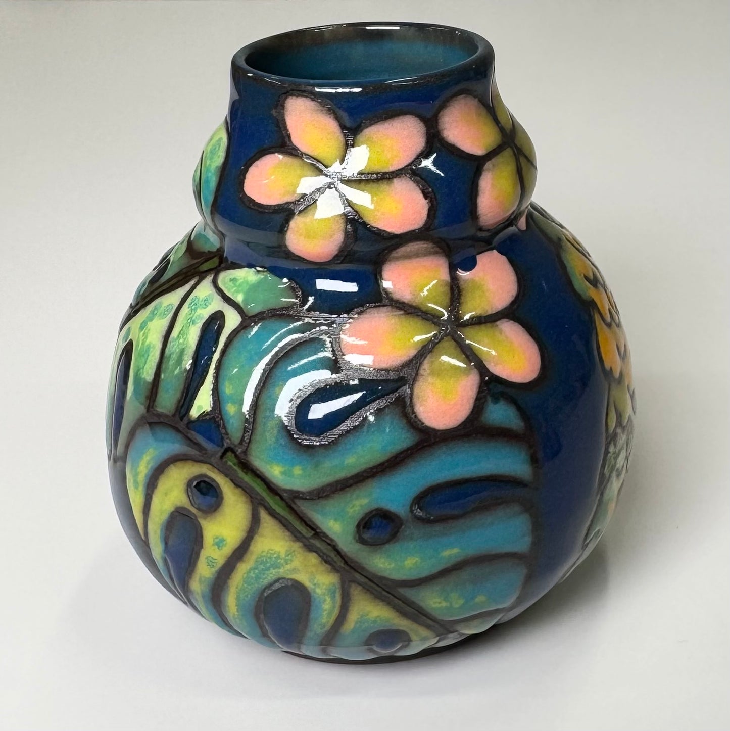 Cuerda Seca Parrot Mini Vase- Red Stoneware