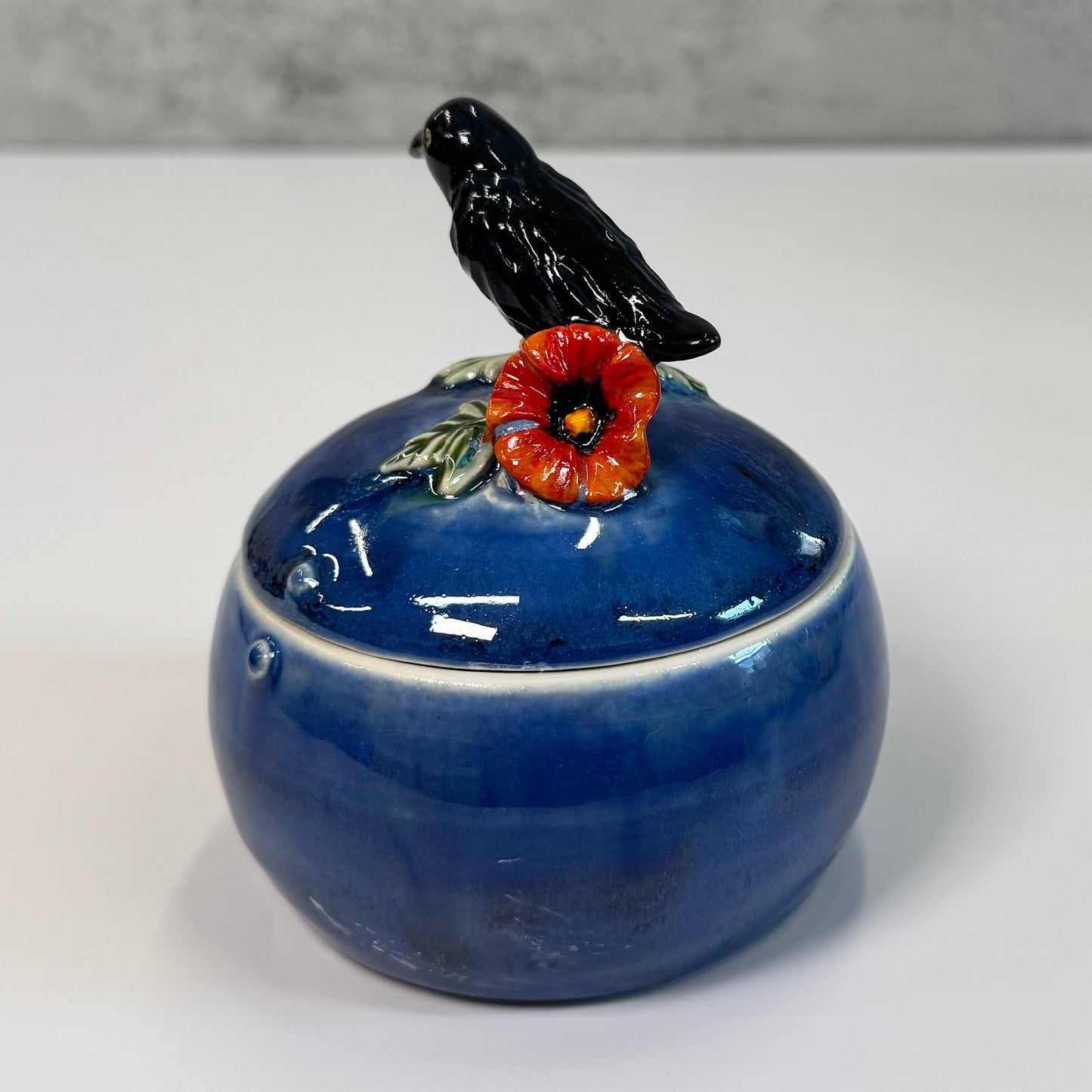 07 Sculpted raven trinket jar - Stoneware