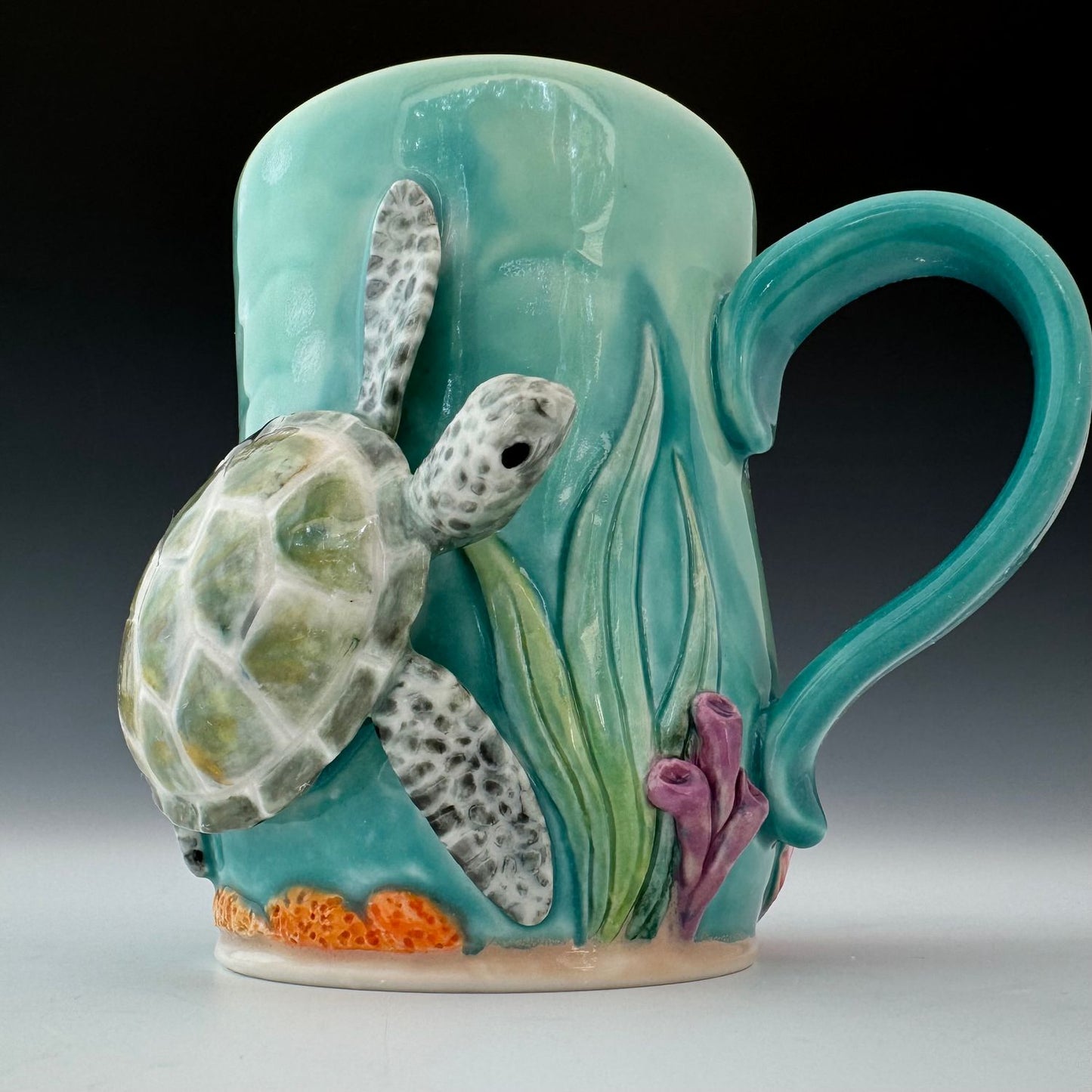 Z Porcelain Sea Turtle Sculpted Mug