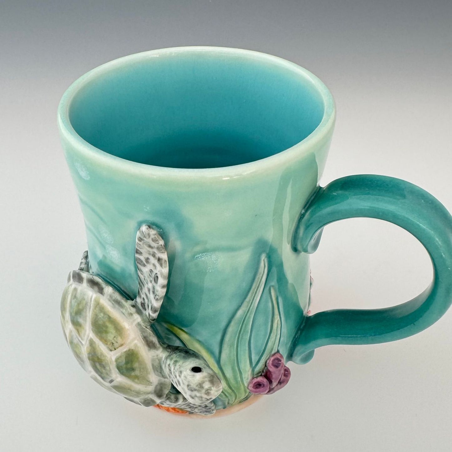 Z Porcelain Sea Turtle Sculpted Mug