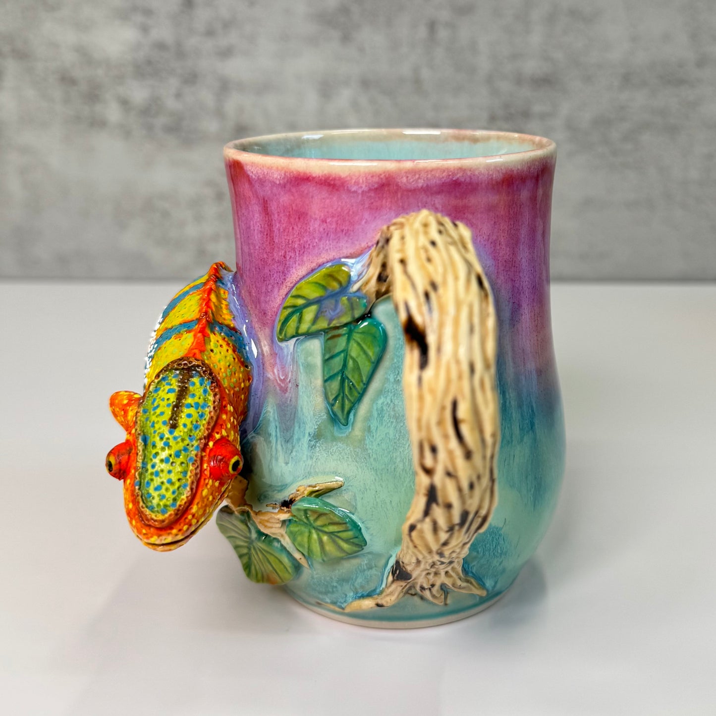 Sculpted Panther Chameleon Mug - Stoneware