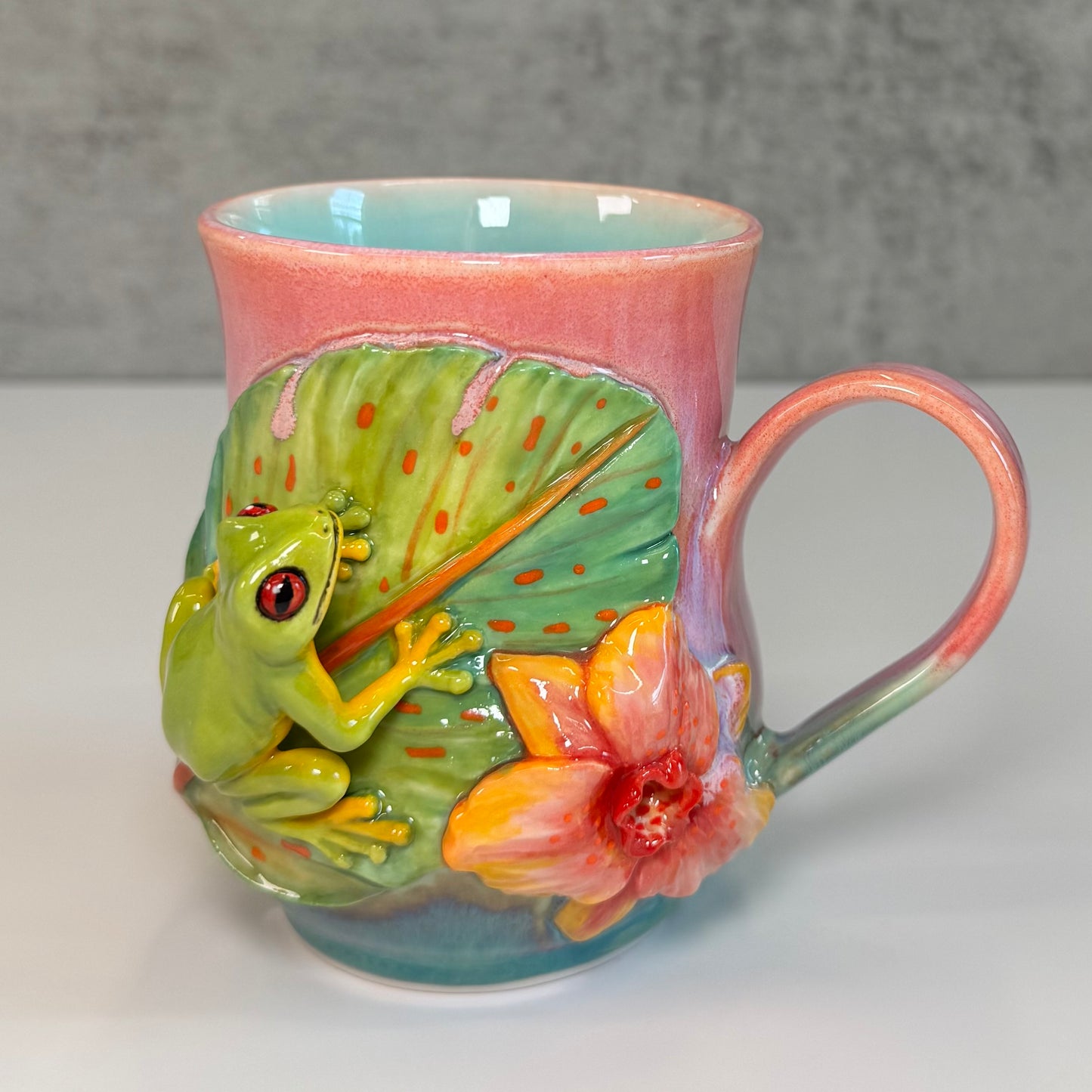 Sculpted Red-eyed Tree Frog Mug - Porcelain