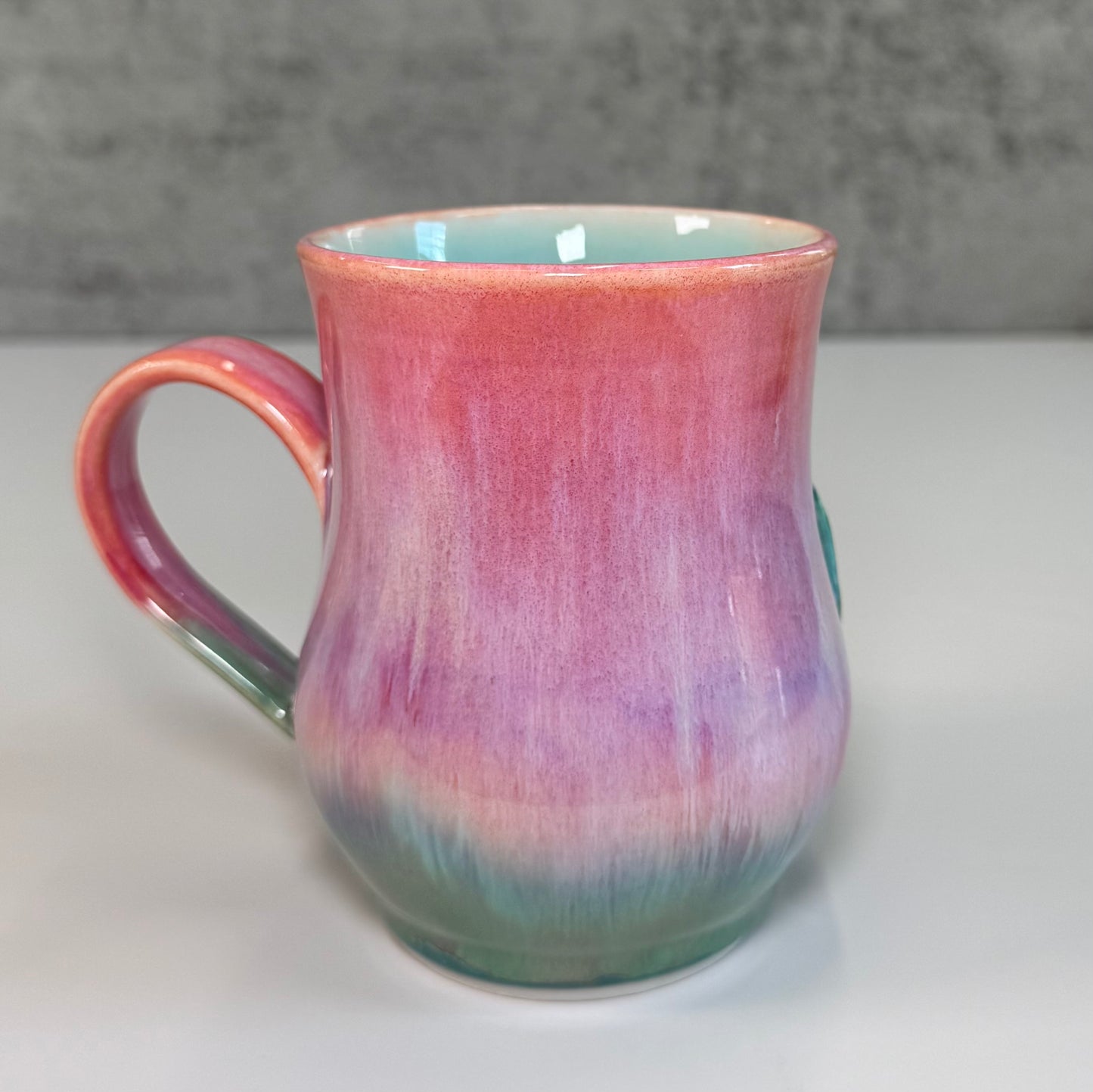 Sculpted Red-eyed Tree Frog Mug - Porcelain