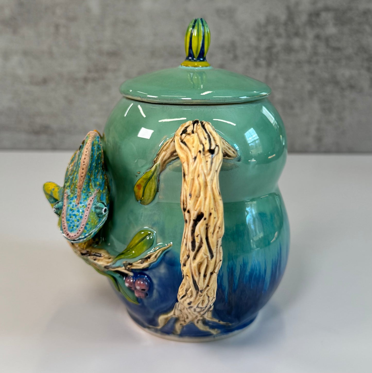 Teapot - Veiled Chameleon- Sculpted
