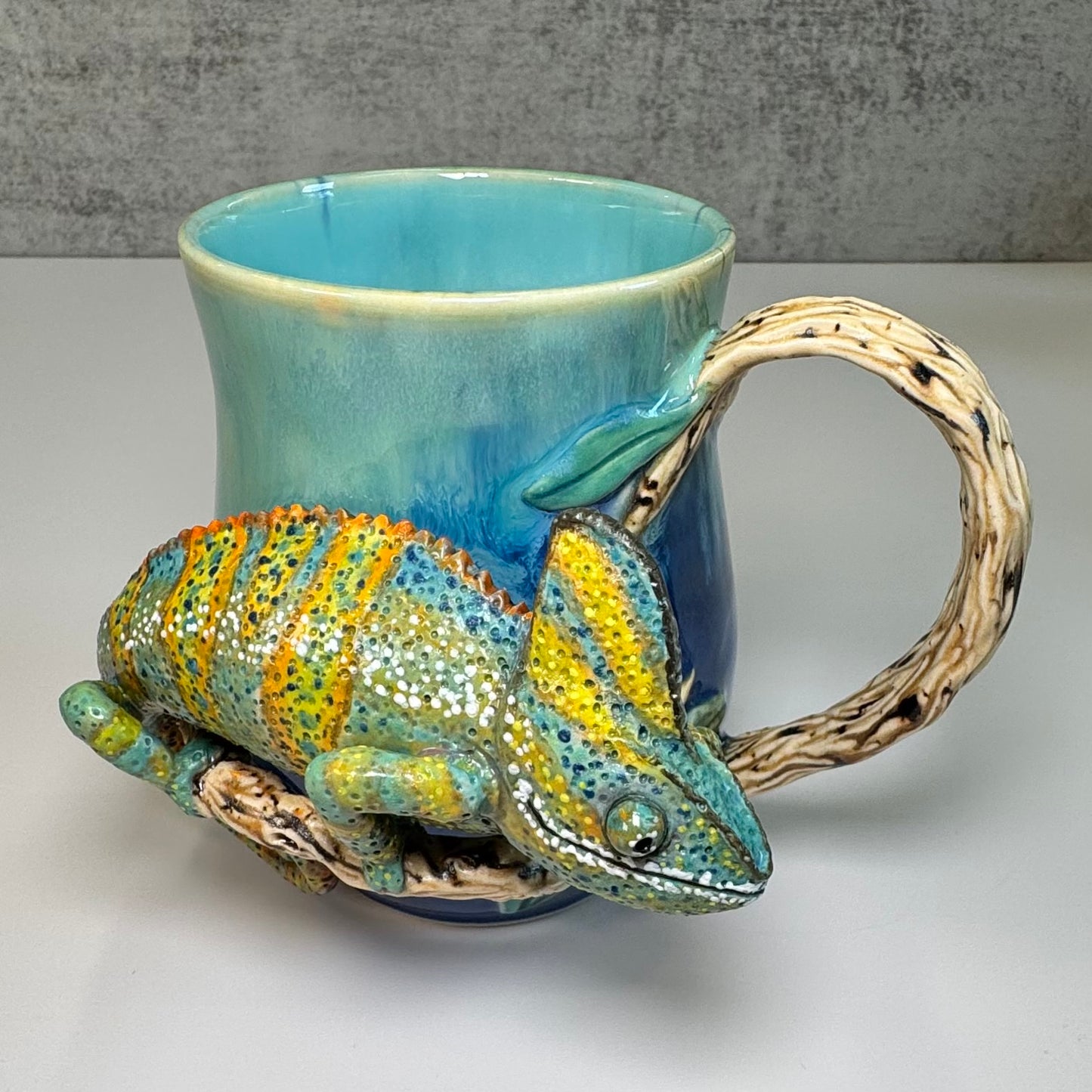 Sculpted Veiled Chameleon Mug - Stoneware
