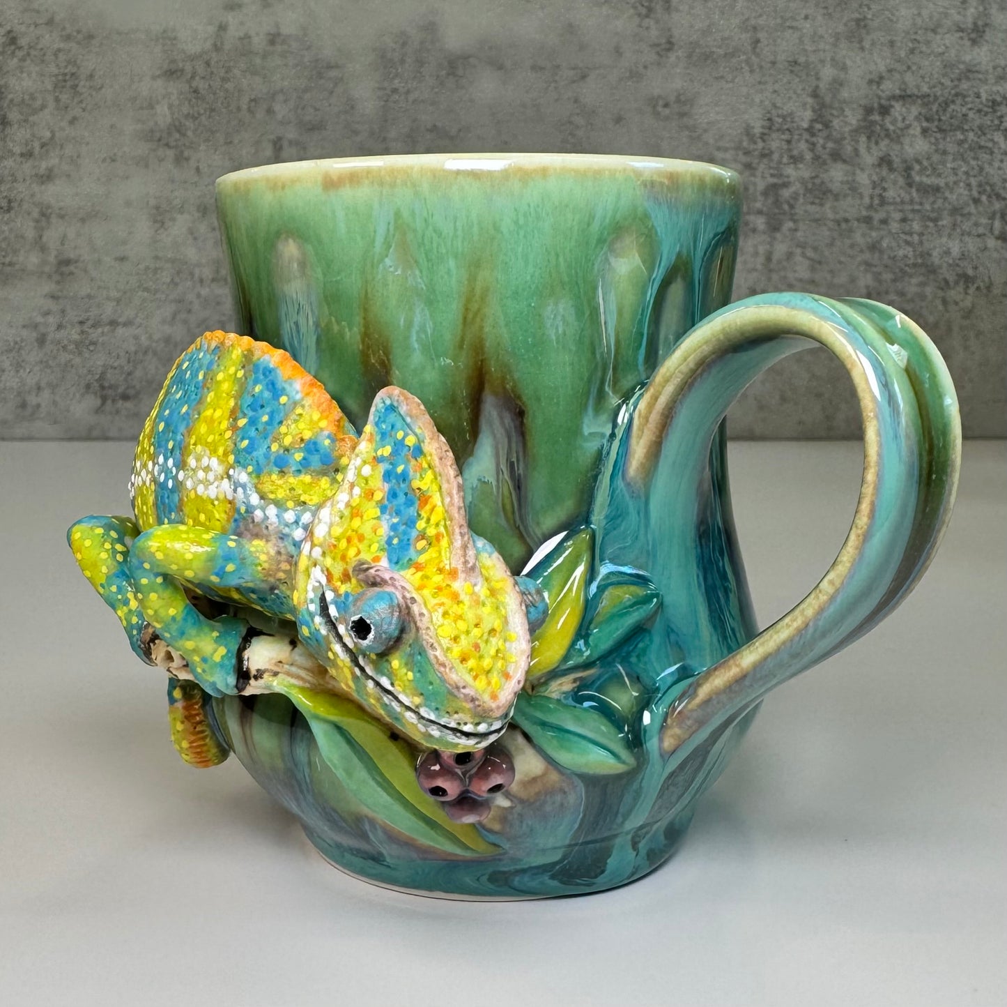 Sculpted Veiled Chameleon Mug - Porcelain