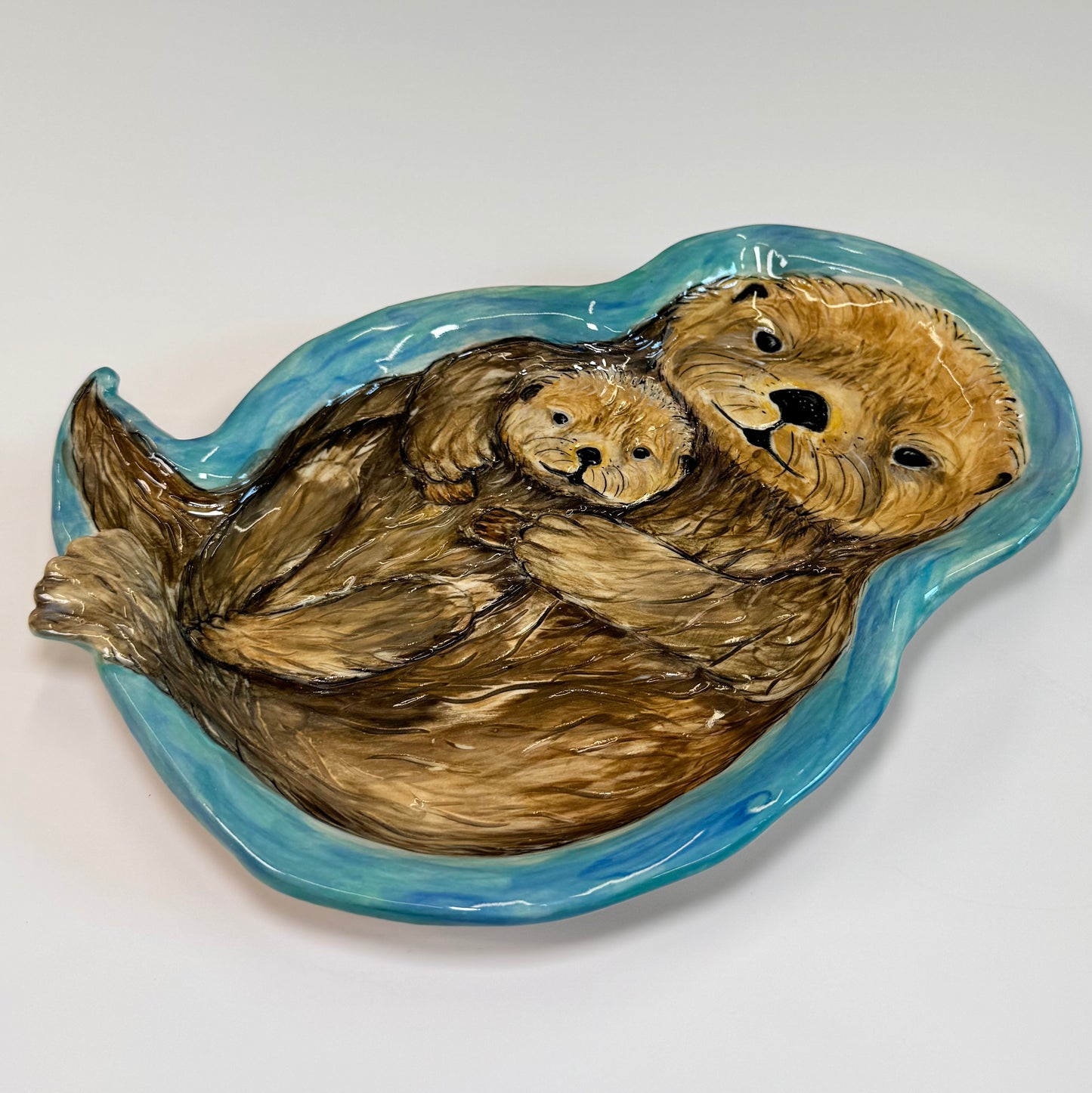 Sea otter mom with pup tray - White Stoneware