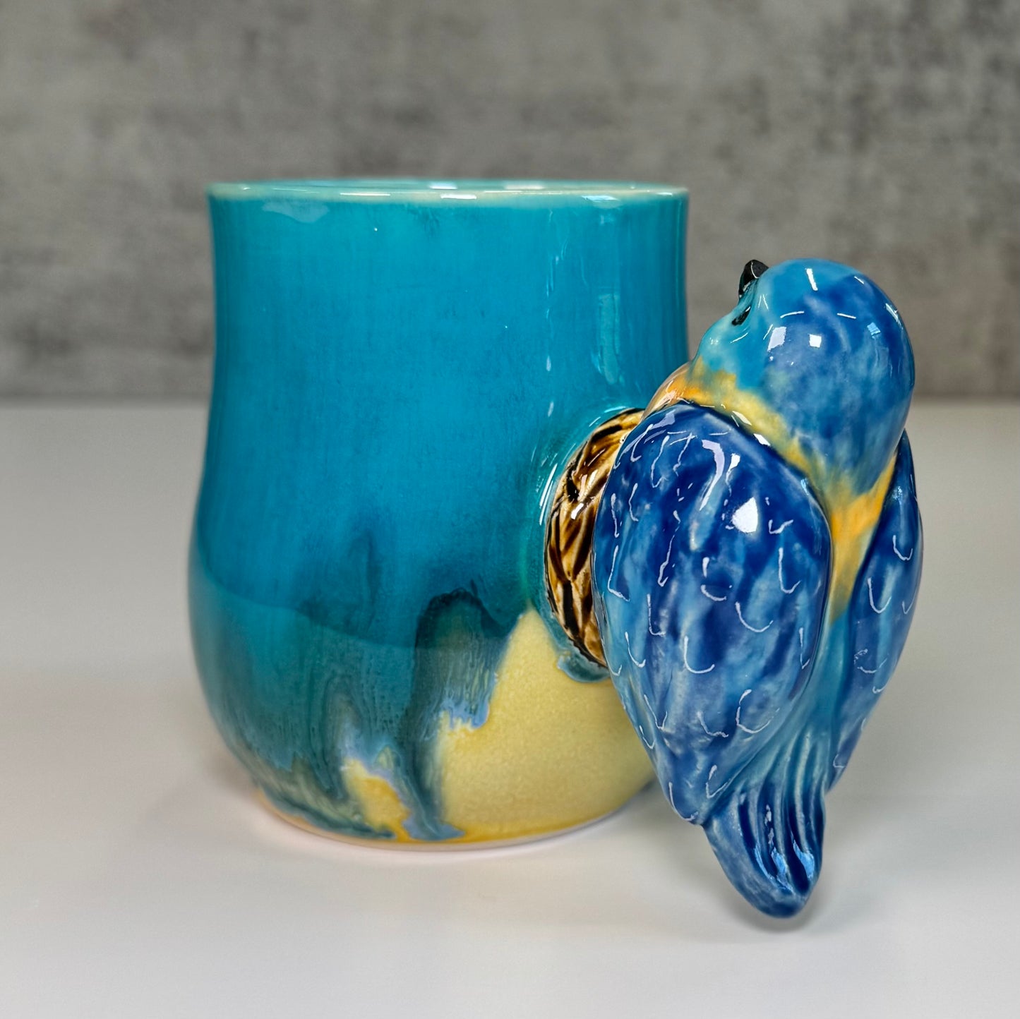 18 Sculpted bird cup - Stoneware
