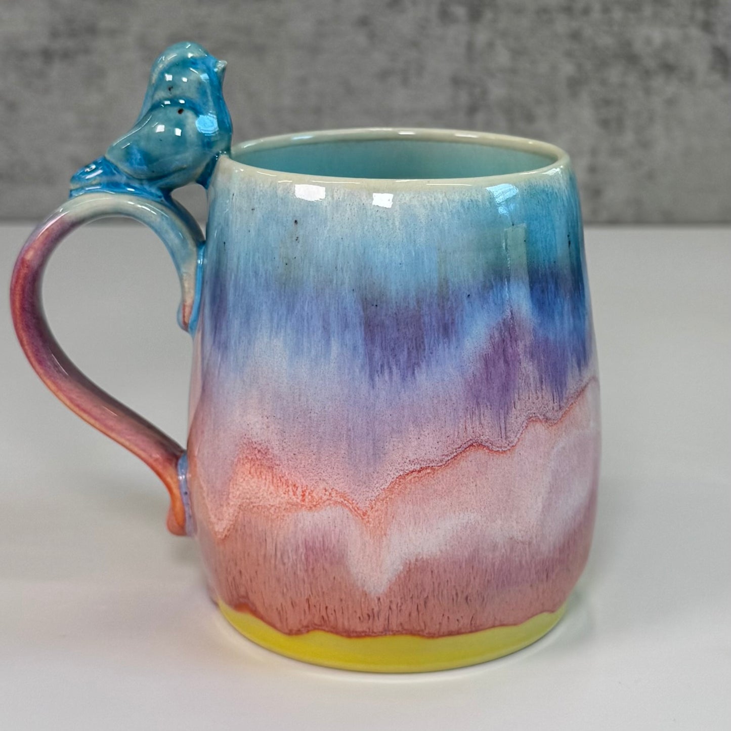 11 Sculpted bird mug - Stoneware