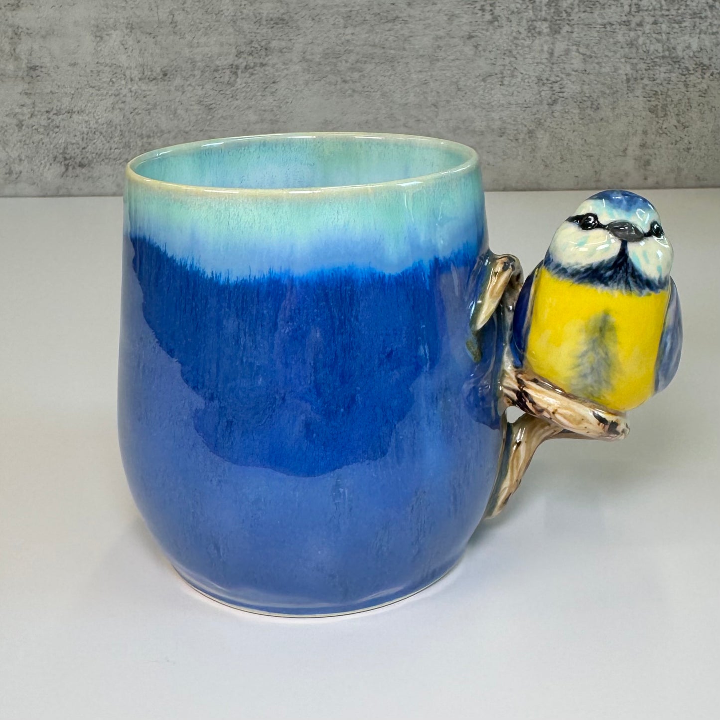 Sculpted bird cup - Stoneware