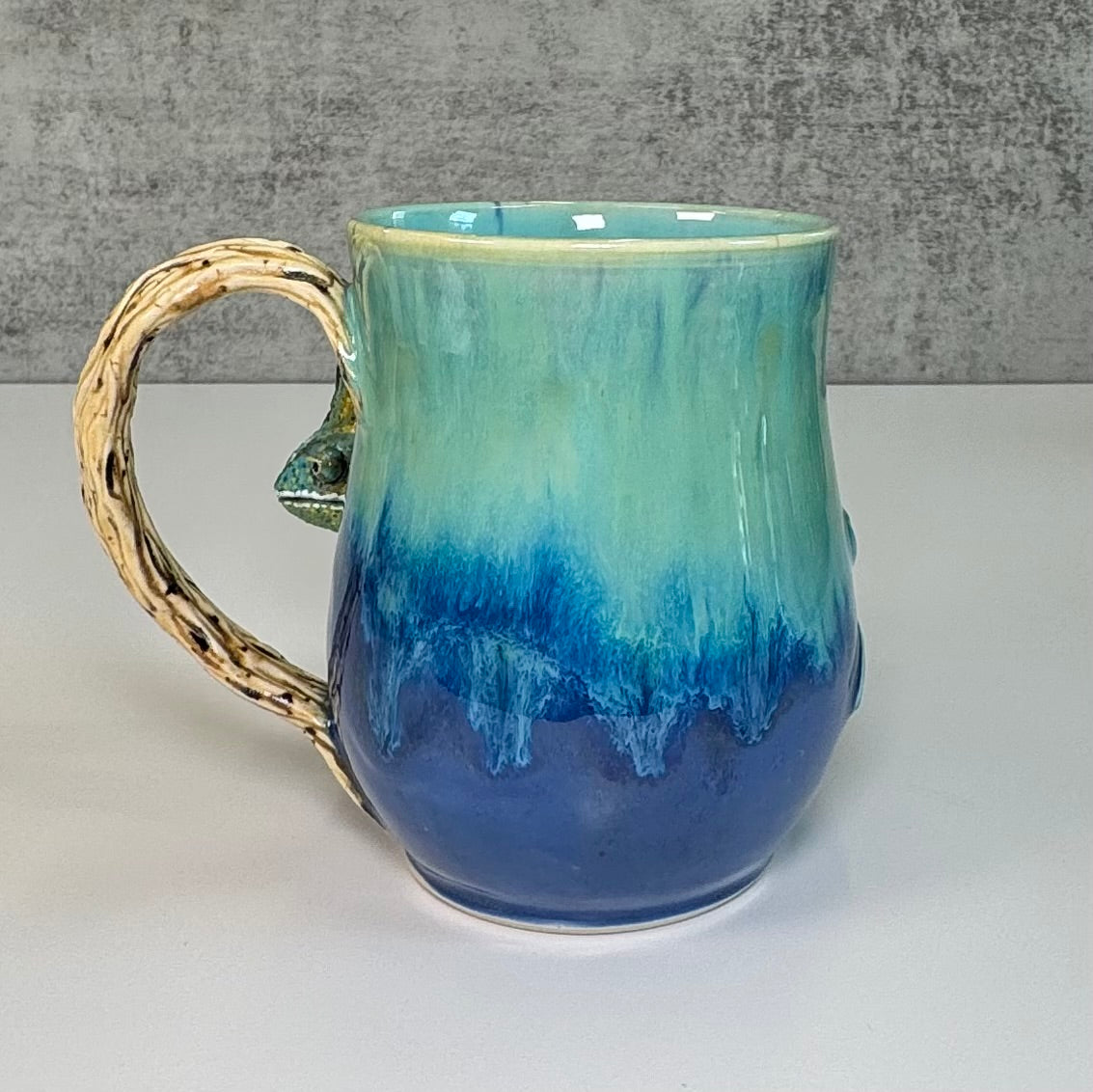 Sculpted Veiled Chameleon Mug - Stoneware