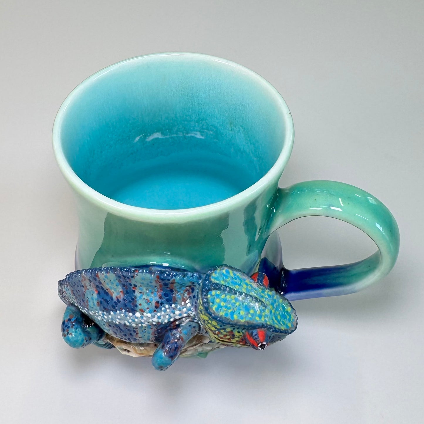 Sculpted Panther Chameleon Mug - Porcelain
