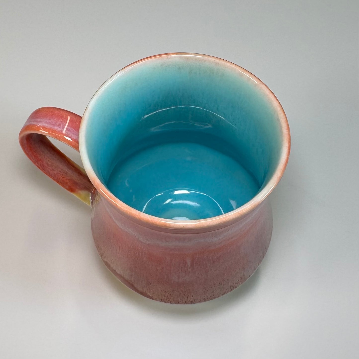 Sculpted Red-eyed Tree Frog Mug - Porcelain